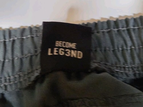 Pantalones deportivos Leg3nd Legend con bolsillos grises talla grande - Imagen 12 de 15