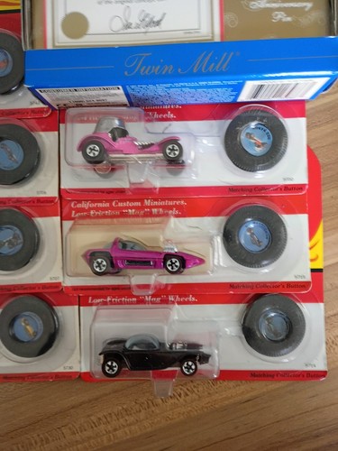 Hot Wheels'93 25th Ann.Vintage NIB Replicas x 7/'98 30th Ann. NIB x1, 8 Car Lot - Picture 4 of 5