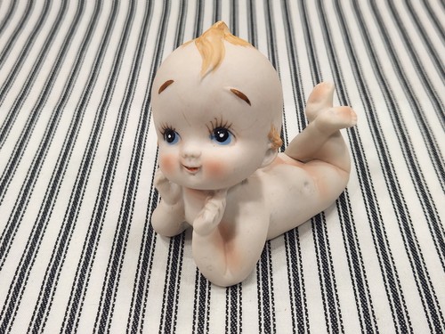 Vtg. Piano Baby, Bisque Porcelain Kewpie - Hand-painted (c. 1950s-1960s) - Picture 2 of 17