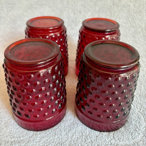 Set di 4 bicchieri in vetro Ruby Hobnail Old Fashioned Lowball lotto di 4 piedini pressati rossi - Foto 5 di 9