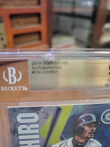 2019 Topps Fire Ichiro Suzuki Auto BGS 9.5 - Picture 3 of 5