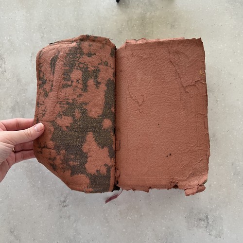 Holy Bible / Vintage Black Leather - Imagen 3 de 17