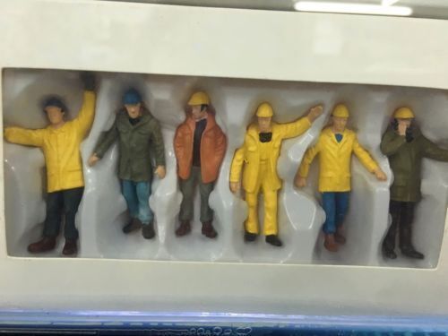 1/50 Scale Worker Model 6 CAT Vehicle Engineer Character Scene Accessory Toy - Picture 5 of 6