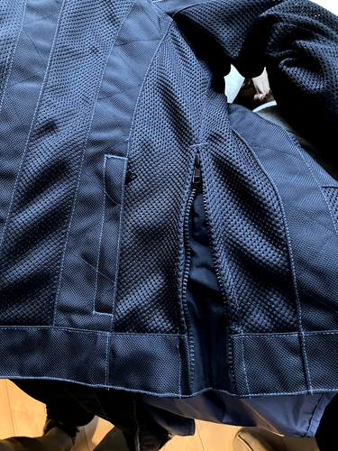 Triumph Womens Mesh Jacket, Armor, Windproof Liner - Size L - Excellent Like New - Picture 7 of 12