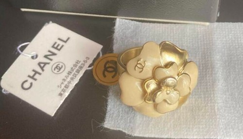 Authentic Chanel Vintage 07P Camellia Ring Size US 6.5 JP 13 - Picture 3 of 8