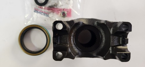 NP 203 NP 205 1410 Yoke 32 Spline W/ Seals, U-Bolt Kit, GM, Ford, Dodge - Picture 8 of 11