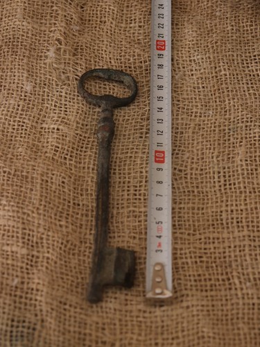Llave esqueleto rústica de metal antiguo genuino de la época victoriana grande 17 cm - Imagen 11 de 18
