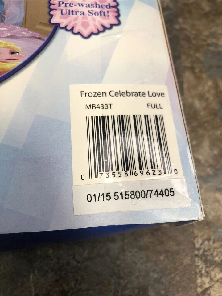 Комплект простыней Disney Frozen Bed Sheet из 4 предметов предварительно выстиранный ультрамягкий Anna Elsa - Изображение 4 из 4