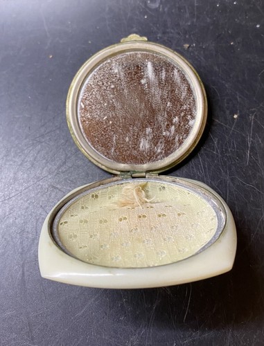 Vintage Powder box With Stone Mirror Puff box Powder Compact Sifter USSR Riga - Picture 6 of 10