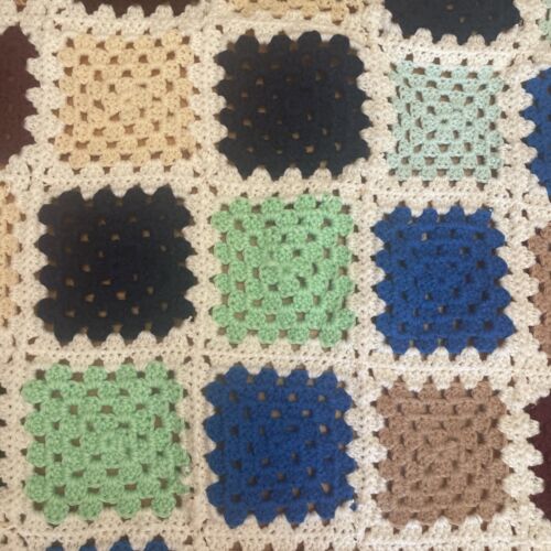 VTG 70s Hand Crocheted 35x35” Granny Square Lap Baby Blanket Afghan 49 Squares - Picture 3 of 16