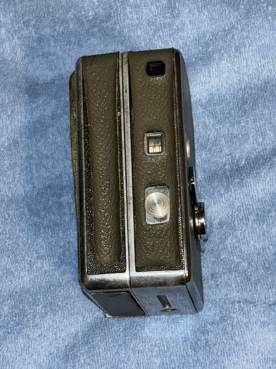Pentacon AK8 AK-8 - Standard 8mm Movie Camera - Zeiss Jena Pentacon AK8 AK-8 - Standard 8mm Movie Camera - Zeiss Jena