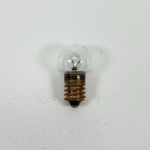 Vintage MAZDA Radio Panel Car Bulbs Authorised Spare 6.2V .3A MES R15 995-1211 - Picture 5 of 7