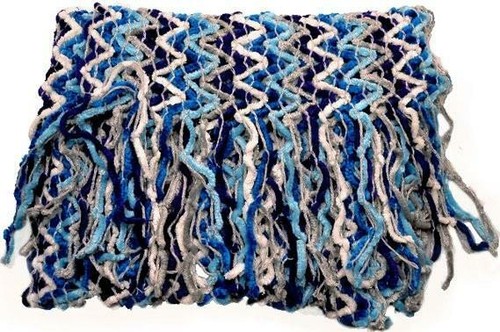 Bufanda para mujer Charter Club azul súper suave oruga en zigzag tejida con flecos nueva con etiquetas - Imagen 4 de 4