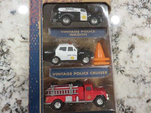 Classic Tonka Die Cast 1/64 3 Pak Vintage Fire Truck Police Cruiser & Wagon NIP - Picture 2 of 4