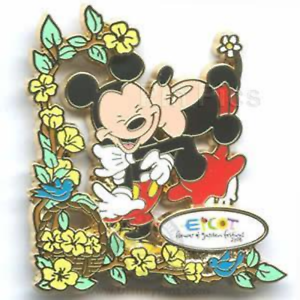 Disney-Pin-46999-WDW-Passholder-Epcot-Flower-and-Garden-Mickey-Minnie-Kisses-LE