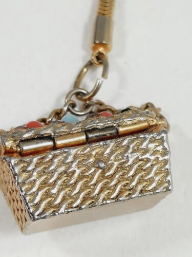 Vtg Gold Tone Picnic Basket Trinket Box Keychain - Picture 6 of 9