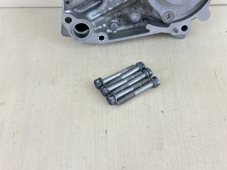 2003 Yamaha 80HP 4 Stroke Outboard Oil Pump Assembly 67F133001000 eBay