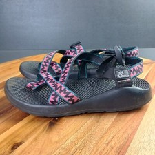 Chaco Women's Z2 Sandal Size 8 Black Pink Woven Strappy Outdoor Hike Vibram