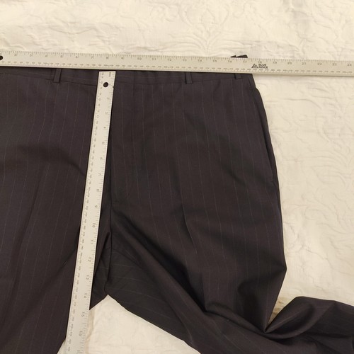 VTG Southwick Paul Stuart 2-pc. Men's Suit Navy Pinstripes 40-42R 34X28 Preppy - Picture 8 of 12