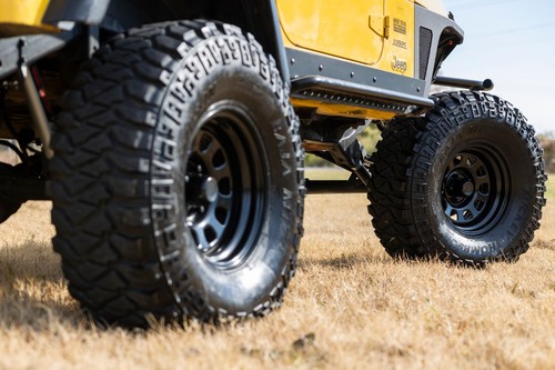 Rough Country Black Steel Wheel | 16x8 | 6x5.5 | -12mm - RC51-6883 - Picture 5 of 9