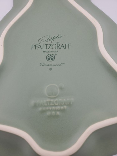 Pfaltzgraff Portfolio Winterwood Christmas Tree-Shaped Plate - Picture 7 of 20