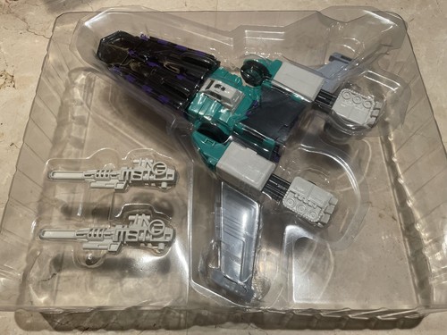 Brand New TRANSFORM G1 Reissue Sixshot New Arrival Gift - Picture 2 of 9