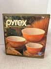 NOS Vintage Pyrex Autum Harvest 3pc Mixing Bowl Set SEALED