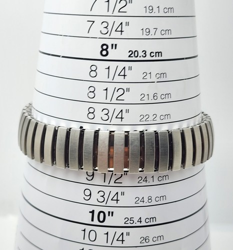 VINTAGE TIMEX INDIGLO Classic Silver Tone WR 30M Analog MEN'S WATCH - Picture 8 of 10