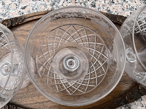 THREE C1830 Large 6” OGEE CUT GLASS RUMMERS GOBLETS DIAMOND GRAPEVINE ENGRAVING - Picture 8 of 9