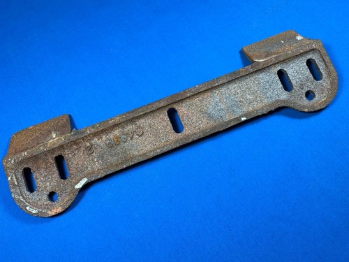 Antiguo soporte de pared de fregadero de hierro fundido de 8,25" es del tamaño, 10,25" L en total, pestañas de 2" W - Imagen 5 de 7