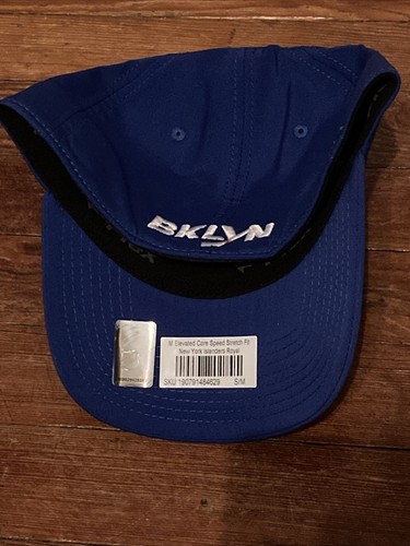 New York Islanders Hat Cap Blue Stretch Flex Fit S / M Hockey NHL Fanatics New - Picture 4 of 7