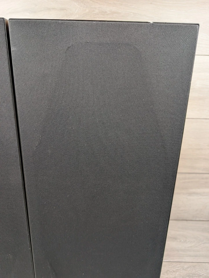 B&W MATRIX 2 ALTOPARLANTI RARI MADE IN ENGLAND con cover altoparlanti perfettamente funzionanti  - Immagine 3 di 4