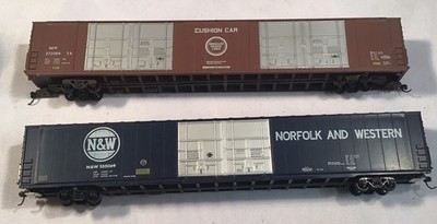ATHEARN HO SCALE 60' HIGH CUBE BOX CARS Norfolk and Western & Missouri Pacific