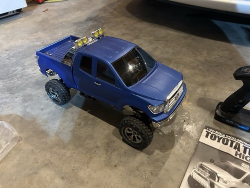 Tamiya Tundra Hi Lift, RTR, Flysky Radio, Manual, Surf Board, Light Kit, Extras