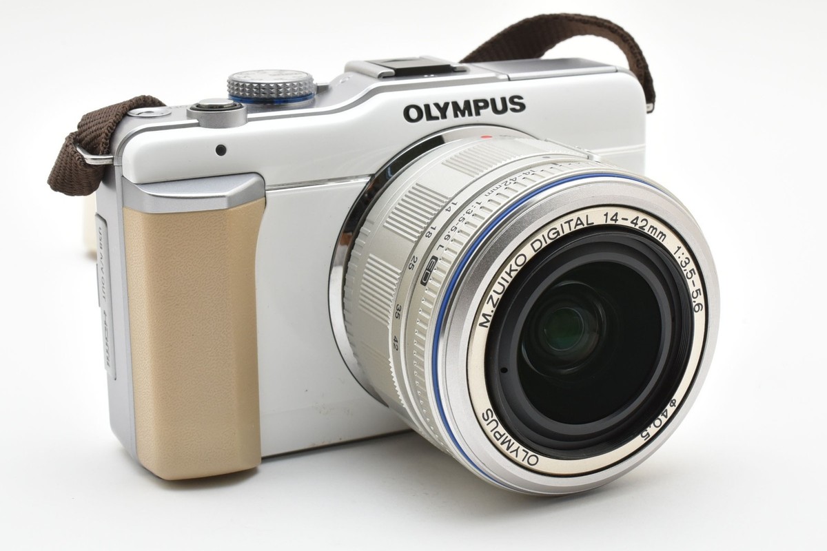 Olympus PEN E-PL1 Digital Camera White M.ZUIKO DIGITAL 14