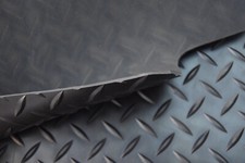 Fits Mitsubishi Fuso Canter 3S 1 Piece 2022+ Chequered Rubber Tailored Van Mats