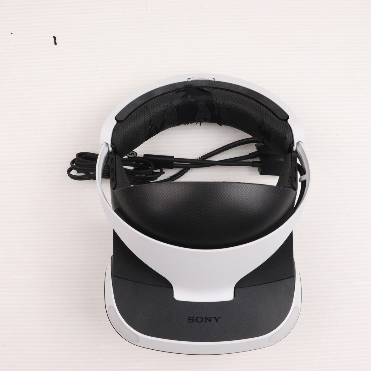 PSVR（SONY CUHJ-16001） Sony PlayStation CUHJ-16001 PS VR Bundle Virtual Reality For