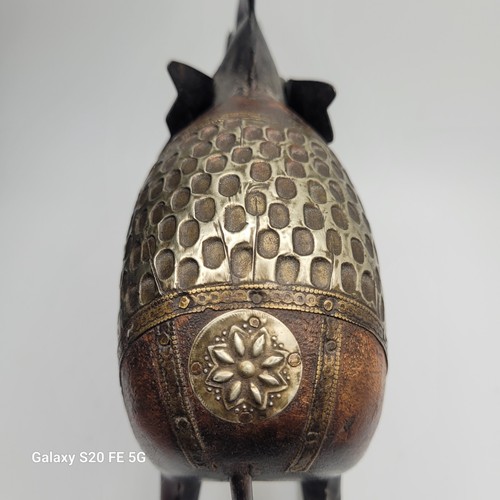 Vintage Wooden Metal Rocking Elephant Figurine Metal Decoration Home Decor - Picture 12 of 17