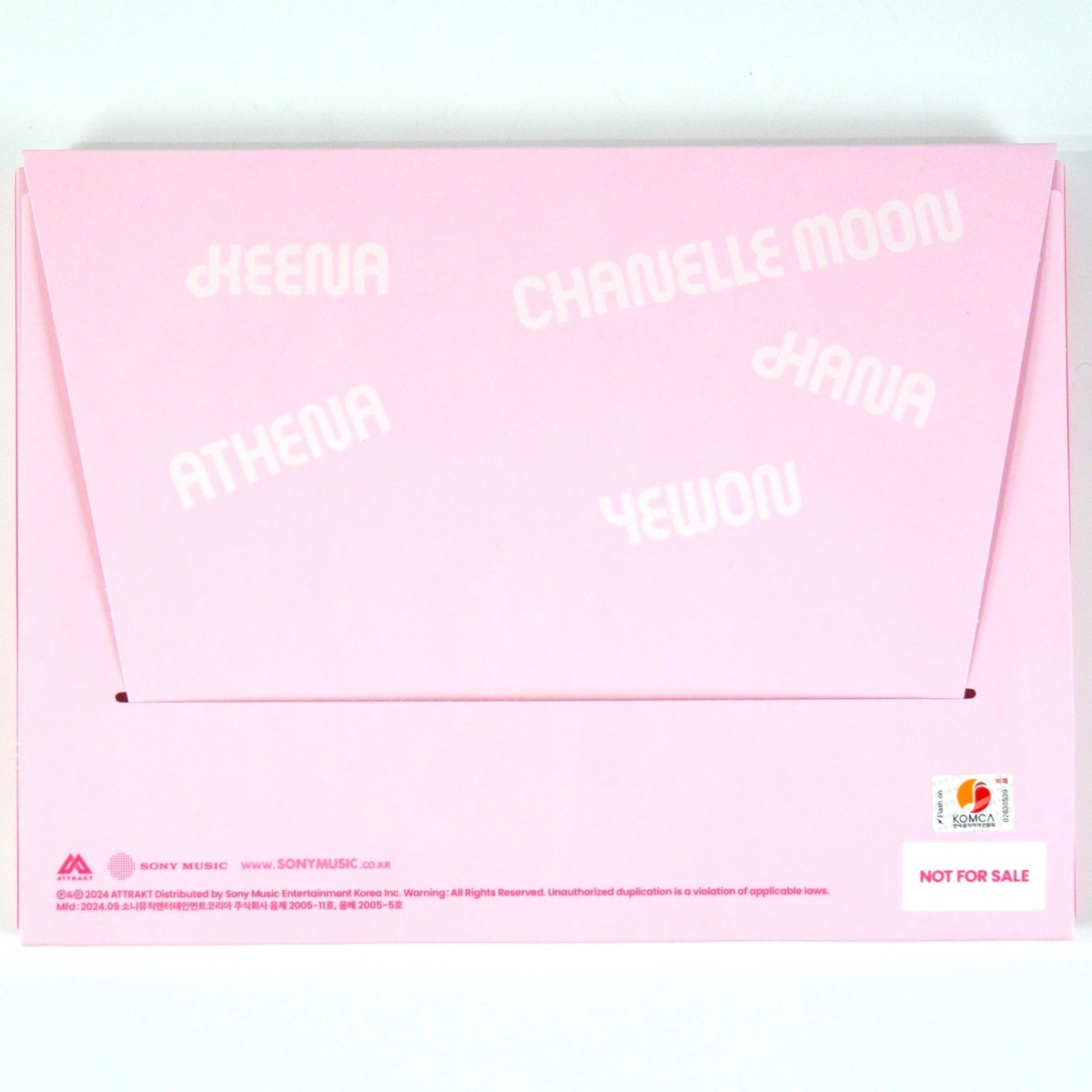 Fifty Fifty - Love Tune [Love Ver.] Signed Autographed Album