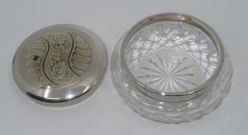 Waterfrod Crystal, Silverplate Dresser Vanity Powder Jar & Lid, 4" x 2" H - Picture 3 of 8