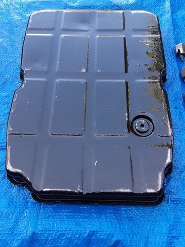 MERCEDES BENZ 98-02 E430 SL500 E55 T4ANSMISSION OIL PAN 722.6 OEM W/BOLTS - Picture 3 of 5