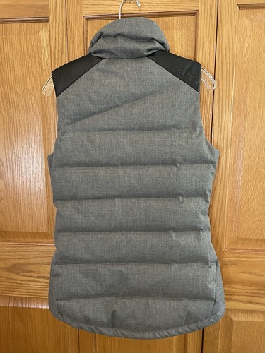 VOLCOM Flute 600 Down Fill Power Quilted Flute Vest (Gray) Women's Size XS - Picture 4 of 11