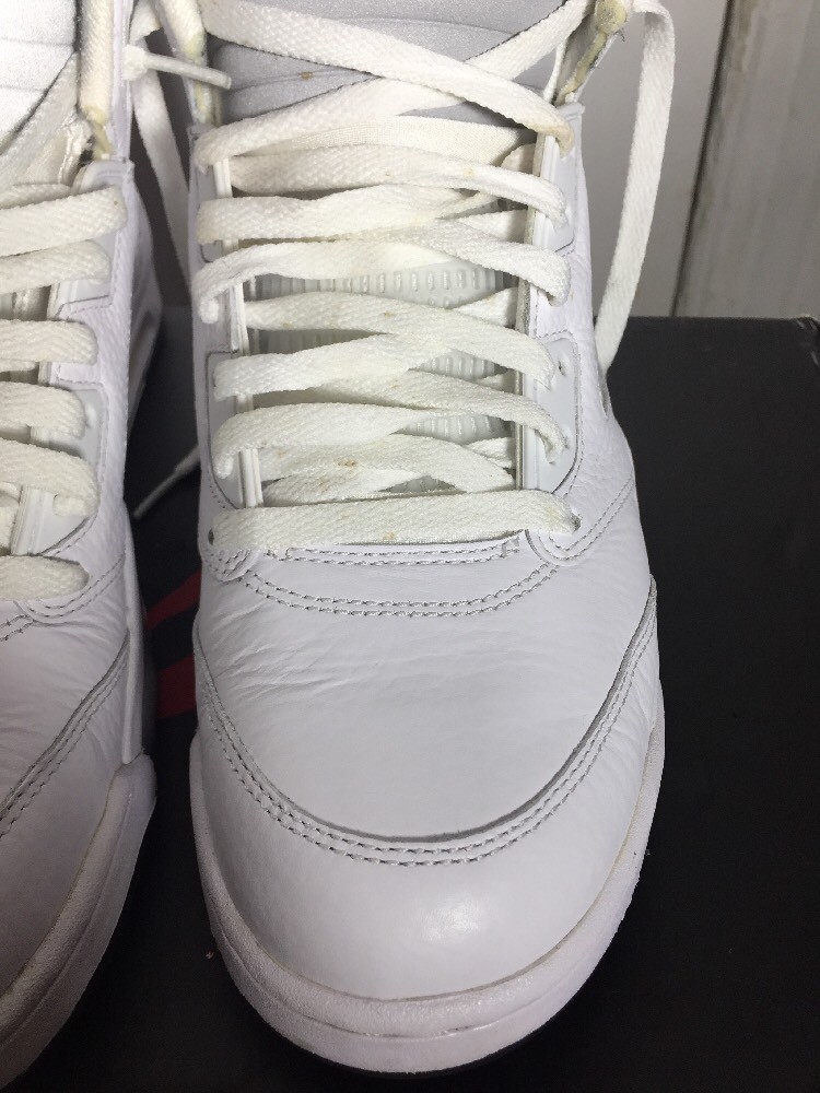 NIKE AIR JORDAN V 5 136027-130 Retro WHITE BLACK METALLIC SILVER WOLF GREY 136027-130 5 OG 10 34b18a NIKE AIR JORDAN V 5 136027-130 Retro WHITE BLACK METALLIC SILVER WOLF GREY 136027-130 5 OG 10 34b18a