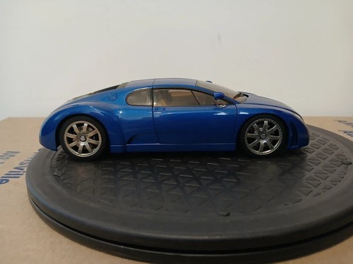 1:18 Autoart Bugatti EB 18.3 Chiron Auto Art - Picture 7 of 24
