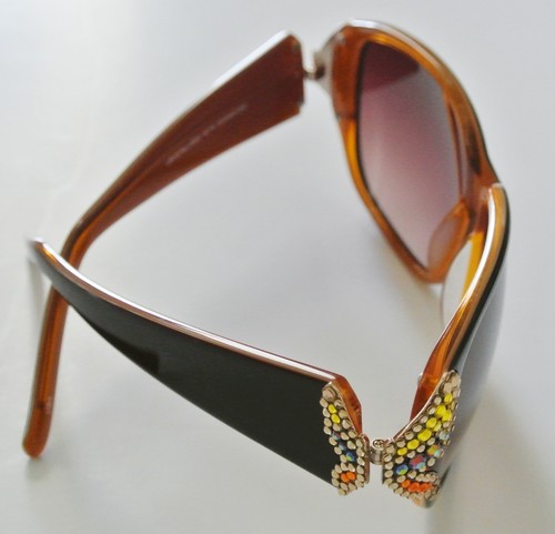 J.C. Jimmy Crystal Brown Sunglasses in a Corinne McCormack Case - Picture 5 of 9