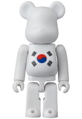 新品 BE@RBRICK SERIES 44 3box Medicom BEARBRICK BE@RBRICK 100% Series 44 (Random figure x