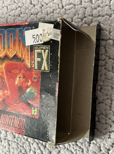 Doom Super Nintendo Entertainment System SNES Game Complete in Box w/ Protector - Picture 4 of 10