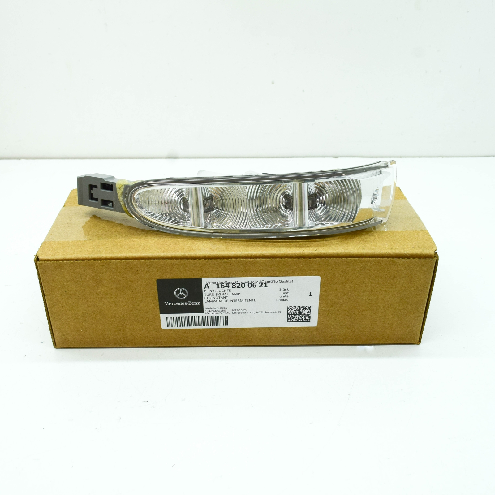 Mercedes-Benz セキュリティA219820322664 新品　未使用 s-l1600.jpg