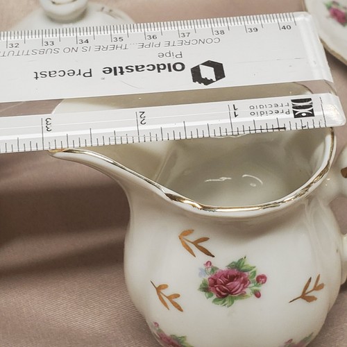 Vintage Porcelain Tea Set with Cake Plates Roses with Gold Pattern 15 Pieces - Picture 10 of 20