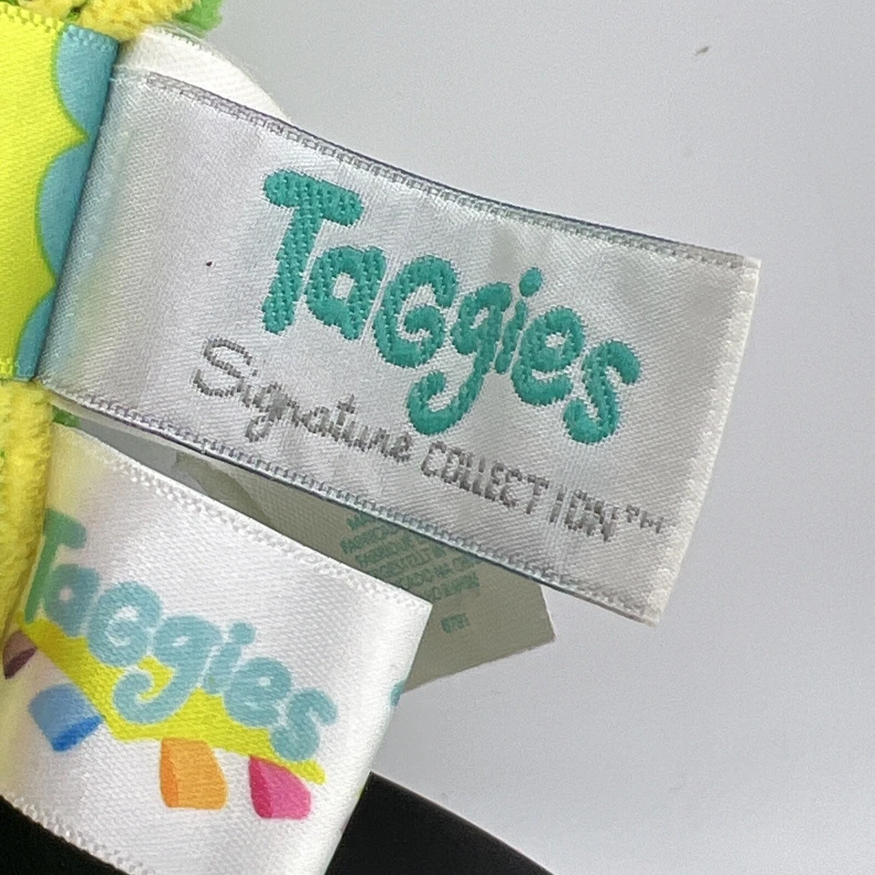 Детская игрушка погремушка 5 дюймов полицейский автомобиль самосвал Taggies Wheelies Mary Meyer - Изображение 3 из 4